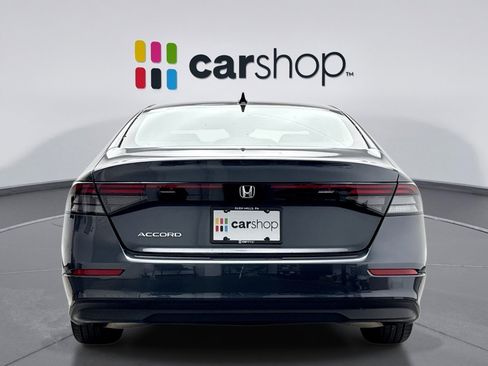 Used 2025 Honda Accord SE image 4