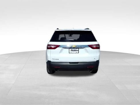 Certified 2021 Chevrolet Traverse LT image 9