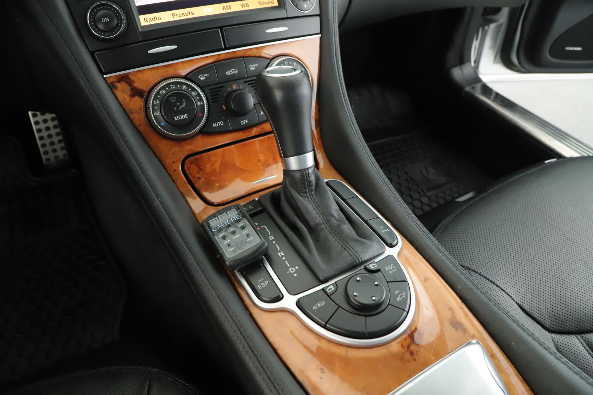 Used 2009 Mercedes-Benz SL 550 image 11