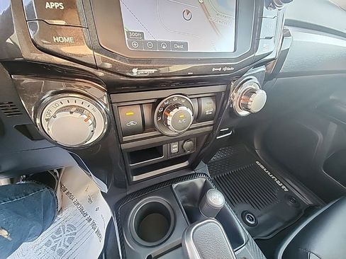 Used 2018 Toyota 4Runner TRD Off-Road Premium image 20