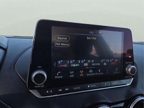 Used 2025 Nissan Sentra SV w/ All-Weather Package image 18