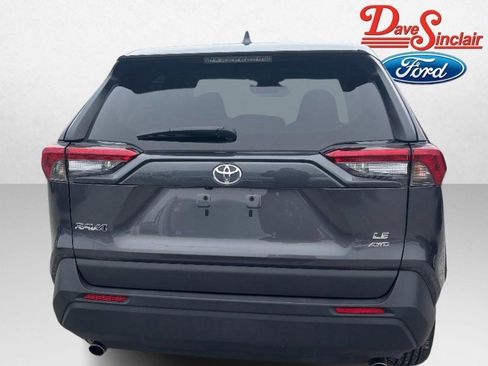 Used 2024 Toyota RAV4 LE image 8