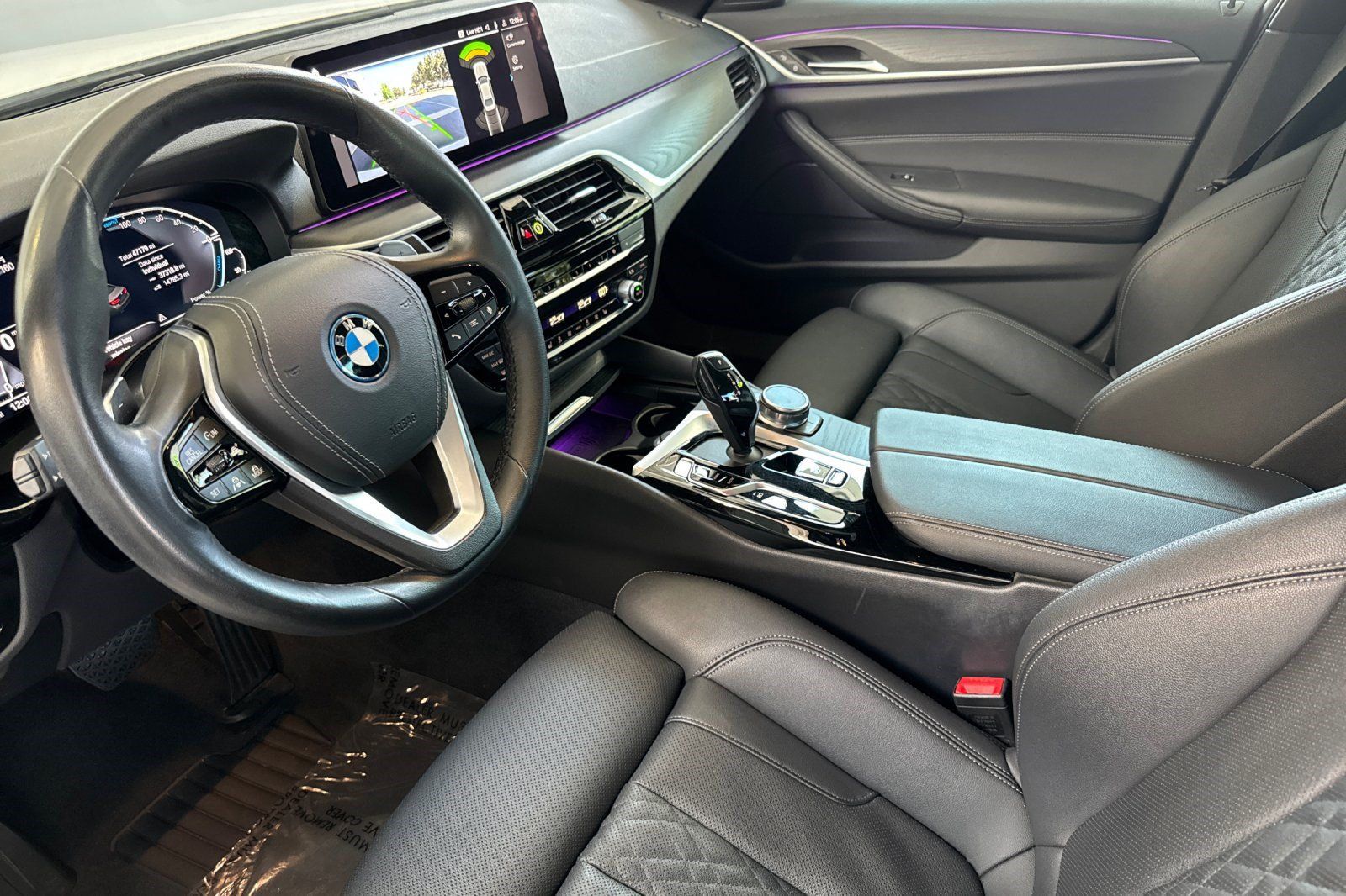 Used 2023 BMW 530e RWD image 11
