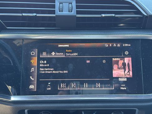 Used 2022 Audi Q3 2.0T Premium Plus image 18