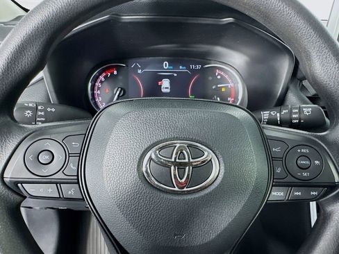 Used 2024 Toyota RAV4 XLE image 16