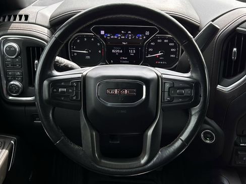 Used 2022 GMC Sierra 1500 AT4 w/ AT4 Premium Package image 13