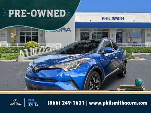 Used 2019 Toyota C-HR Limited FWD image 1