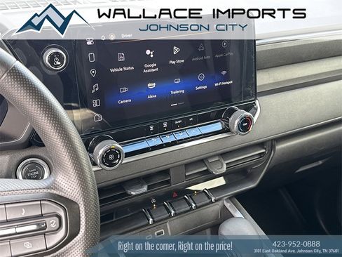 Used 2024 Chevrolet Colorado Trail Boss w/ Technology Package image 24