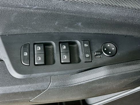 Used 2025 Kia Sportage LX FWD image 15