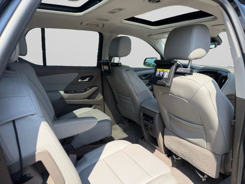 Used 2019 Chevrolet Traverse Premier AWD/4WD image 30