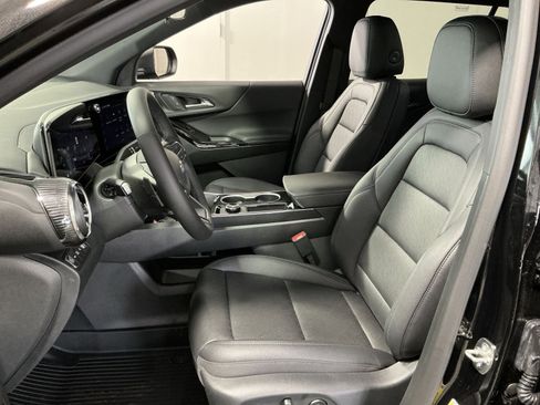 New 2026 Chevrolet Equinox LT w/ Convenience Package II image 21