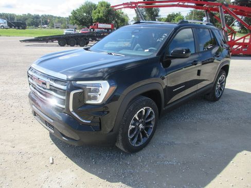 New 2027 GMC Terrain Elevation w/ Elevation Premium Package FWD image 9