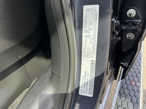 Used 2021 RAM 1500 Big Horn AWD/4WD image 25