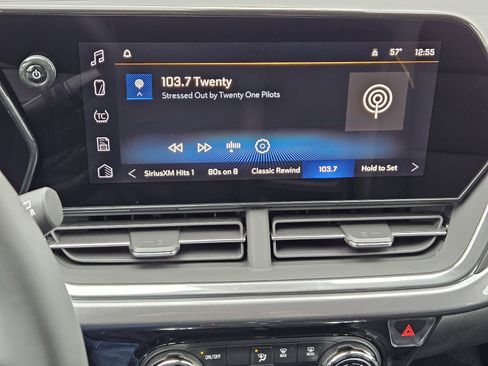 New 2026 Chevrolet Trax ACTIV w/ Sunroof Package image 19