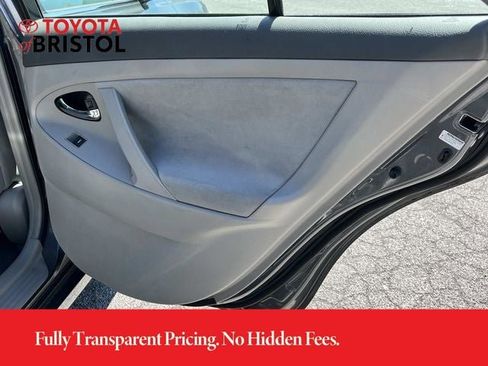 Used 2011 Toyota Camry LE w/ LE Extra-Value Pkg FWD image 18