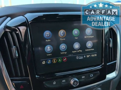 Used 2023 Chevrolet Traverse RS image 22