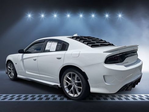 Used 2023 Dodge Charger GT w/ Technology Group RWD image 5
