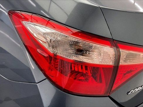 Used 2017 Toyota Corolla L w/ Carpet Mat Package (TMS) image 30