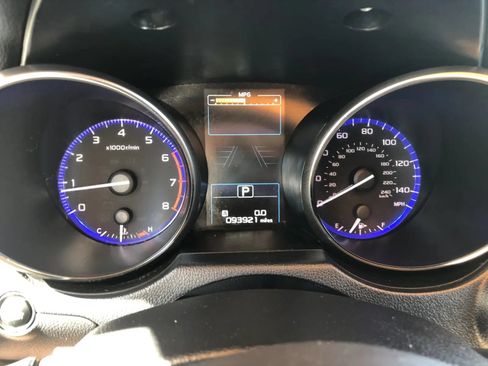 Used 2017 Subaru Outback 2.5i Limited AWD/4WD image 28