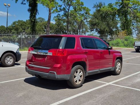 Used 2013 GMC Terrain SLE FWD image 5