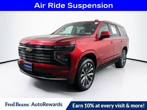 Used 2026 Chevrolet Tahoe High Country AWD/4WD image 3