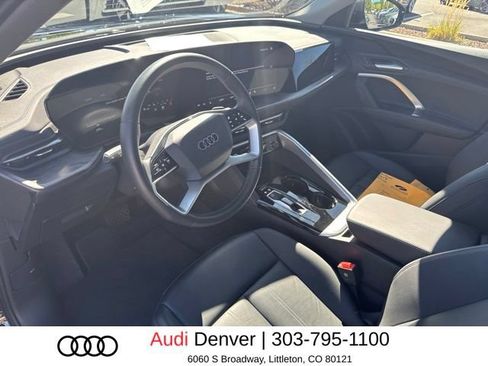 Used 2025 Audi Q5 Premium w/ Convenience Package AWD/4WD image 5