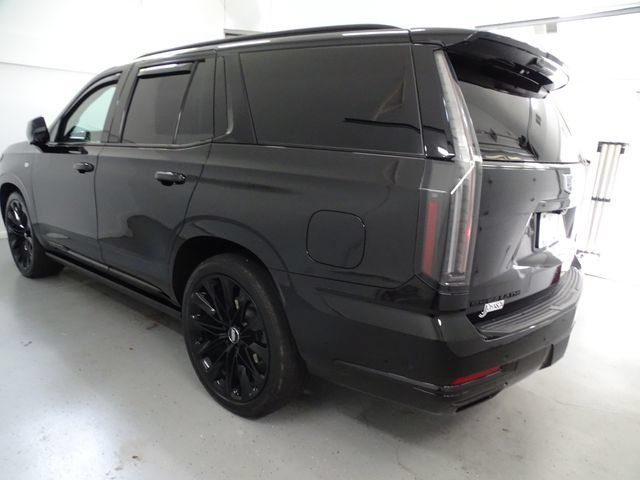 Certified 2026 Cadillac Escalade Platinum Sport AWD/4WD image 23
