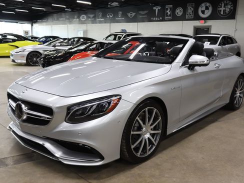 Used 2017 Mercedes-Benz S 63 AMG 4MATIC Cabriolet image 2