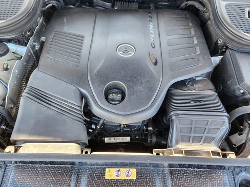 Used 2020 Mercedes-Benz GLS 450 4MATIC image 30