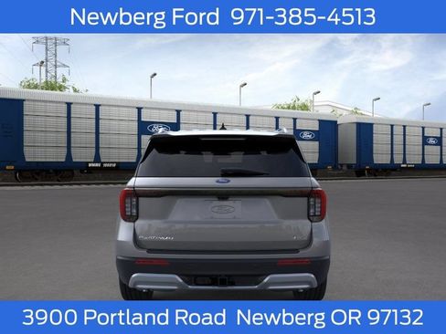 New 2026 Ford Explorer Platinum w/ LUX Leather Package AWD/4WD image 7