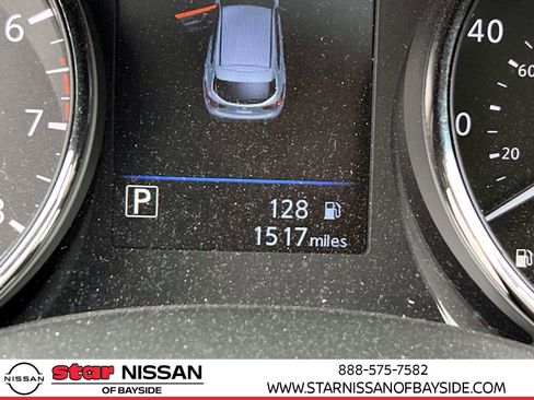 Used 2022 Nissan Rogue Sport SL w/ Premium Package image 26