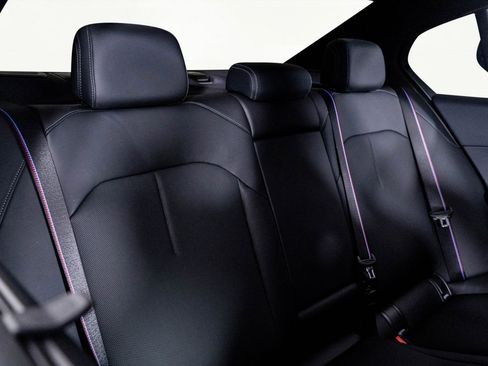 Used 2025 BMW M5 w/ Executive Package image 10