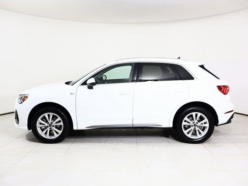 Used 2025 Audi Q3 2.0T Premium w/ Convenience Package image 13