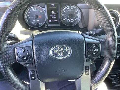 Used 2019 Toyota Tacoma TRD Pro image 15