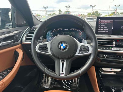 Used 2023 BMW X4 M40i w/ Premium Package image 13
