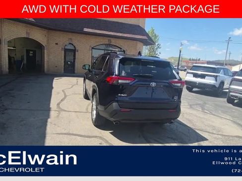 Used 2019 Toyota RAV4 XLE Premium w/ Cold Weather Package AWD/4WD image 8