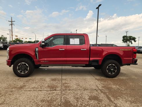 Used 2024 Ford F350 Platinum w/ Tremor Off-Road Package AWD/4WD image 3