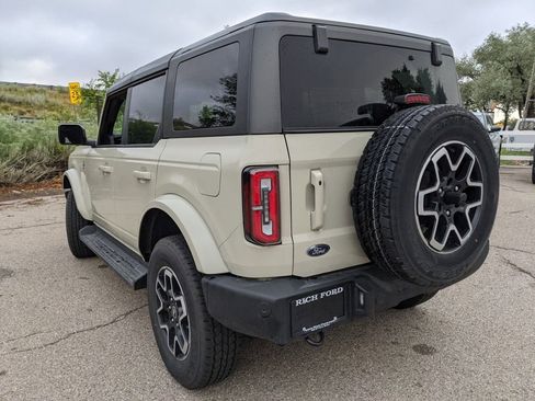 New 2025 Ford Bronco Outer Banks AWD/4WD image 4