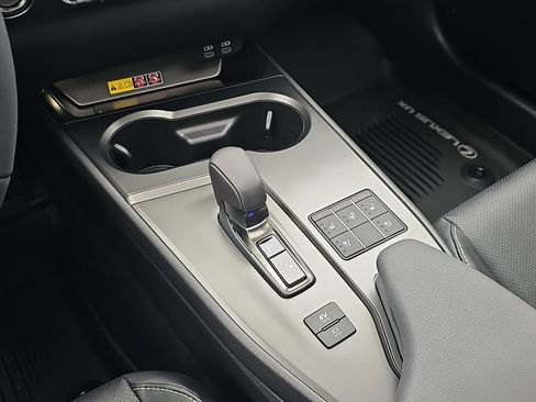 New 2026 Lexus UX 300h AWD image 25