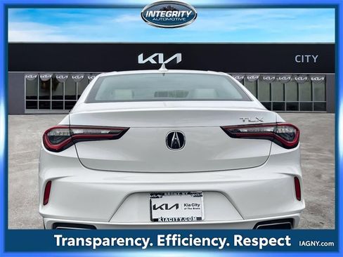 Used 2022 Acura TLX image 6