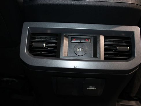 Used 2024 Ford F350 Lariat w/ Sport Appearance Package AWD/4WD image 34