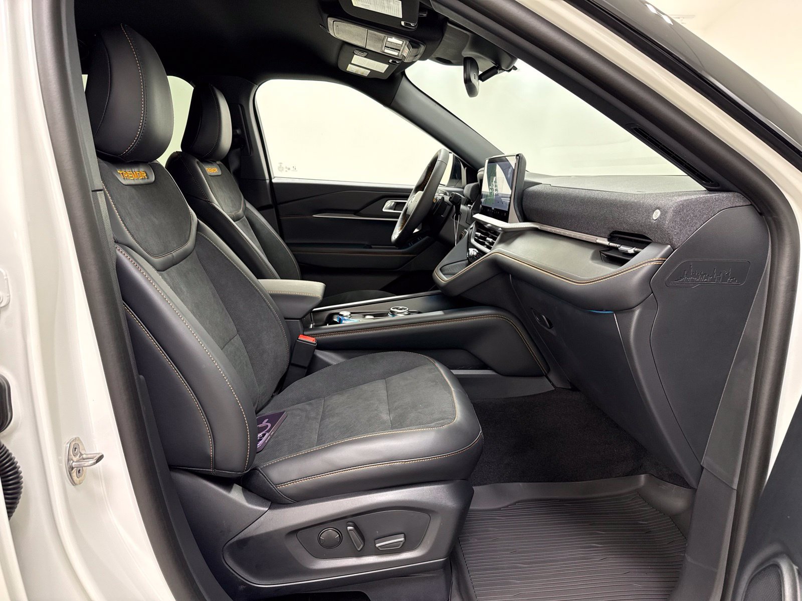 New 2026 Ford Explorer Tremor w/ Tremor Convenience Package AWD/4WD image 30