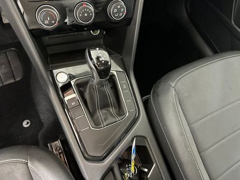 Used 2023 Volkswagen Taos SE image 20