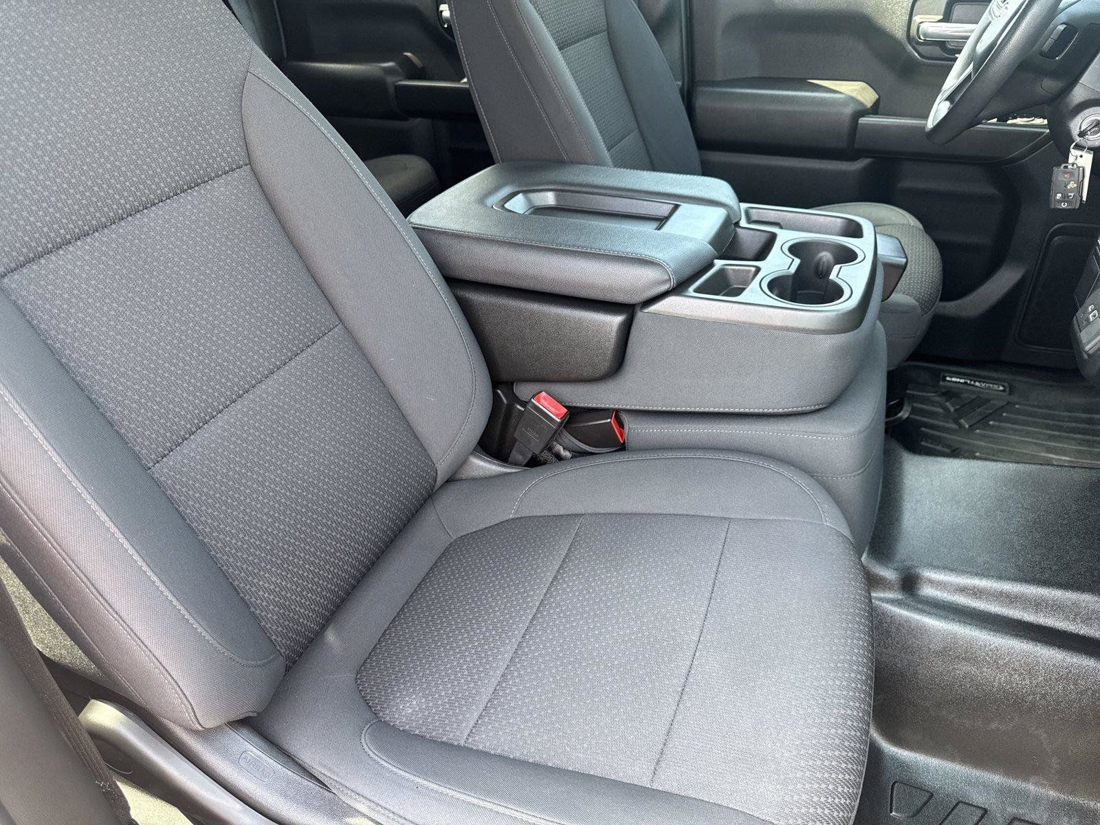Used 2022 Chevrolet Silverado 1500 Custom w/ Safety Confidence Package AWD/4WD image 35
