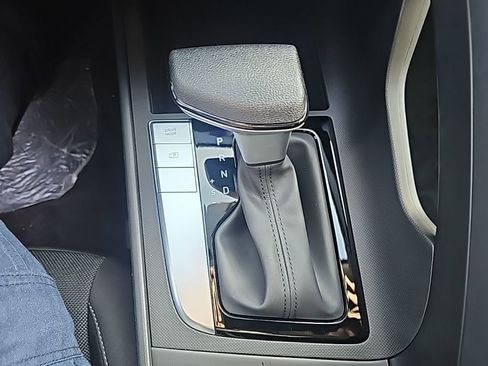 New 2026 Hyundai Elantra SE image 21