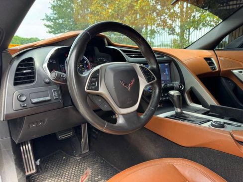 Used 2014 Chevrolet Corvette Stingray Convertible w/ 3LT Preferred Equipment Group RWD image 9