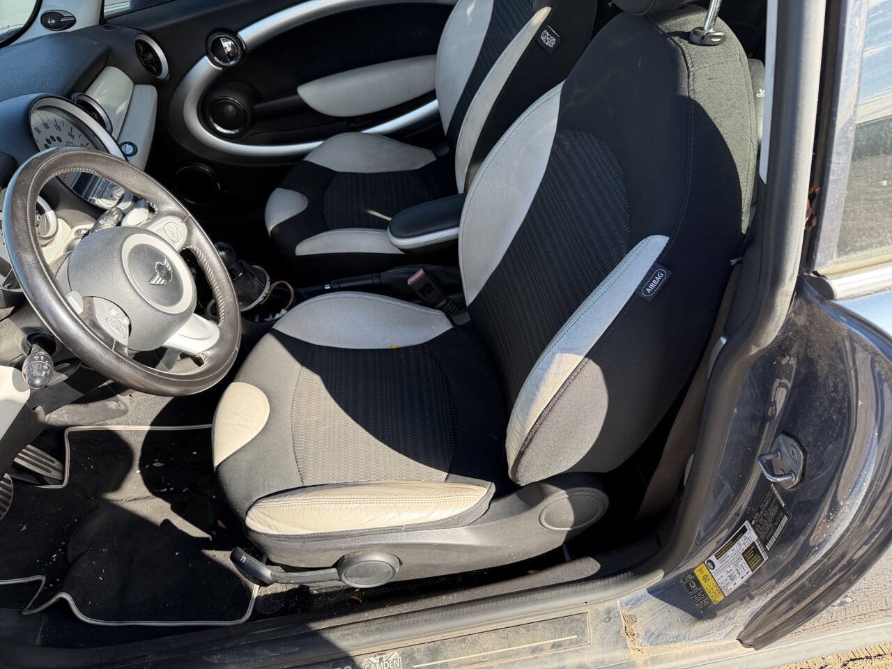 Used 2010 MINI Cooper S FWD image 19