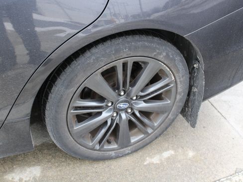 Used 2015 Subaru WRX image 9