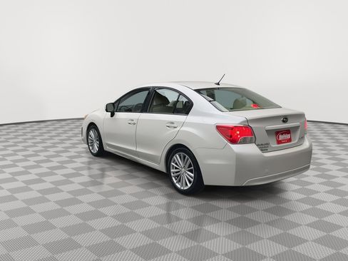Used 2014 Subaru Impreza 2.0i Premium image 29