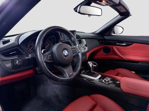 Used 2016 BMW Z4 sDrive28i RWD image 18